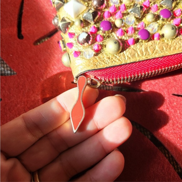 Authentic Louibuton Zipper Leather Wallet - Picture 5 of 14